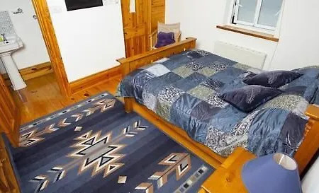 The Moorings Oda ve Kahvaltı 4*