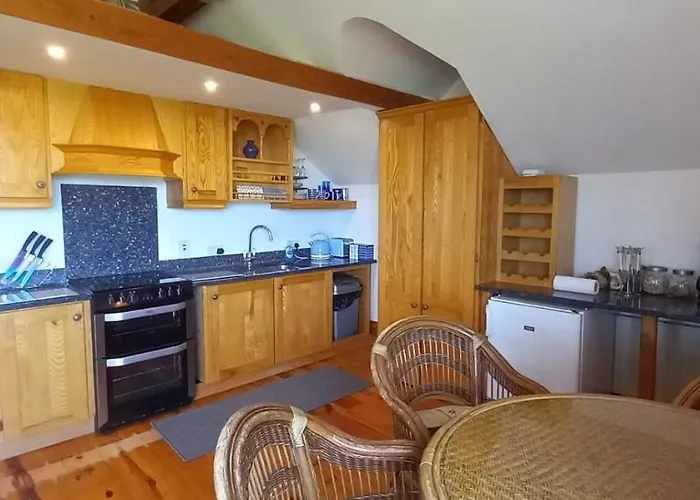 The Moorings Bed & Breakfast 4*